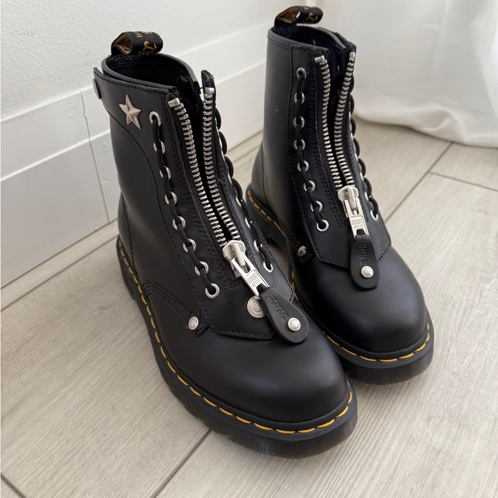 Doc Marten x Schott rare collab unisex boot - Picture 6 of 7